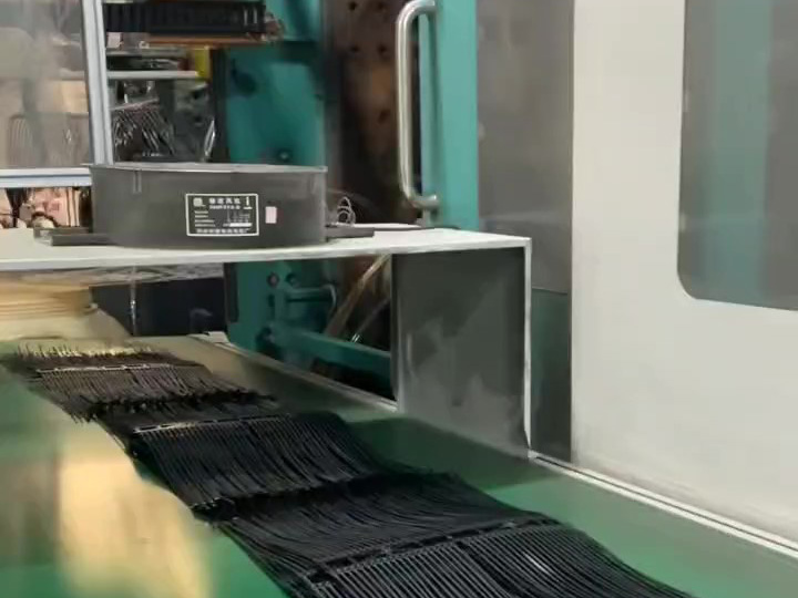 扎帶生產工程展示